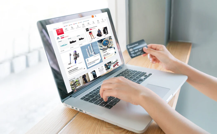 How to save big while online shopping